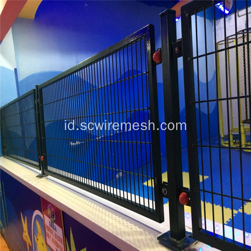 Hijau PVC Dilas Pagar Wire Mesh Keselamatan